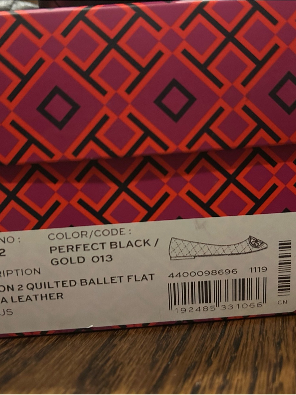 Tory Burch Black Leather Ballet Flats with Gold Logo Medallion - Picture 2 of 3